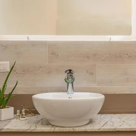 Sehr Zentral In Apartment Olbia
